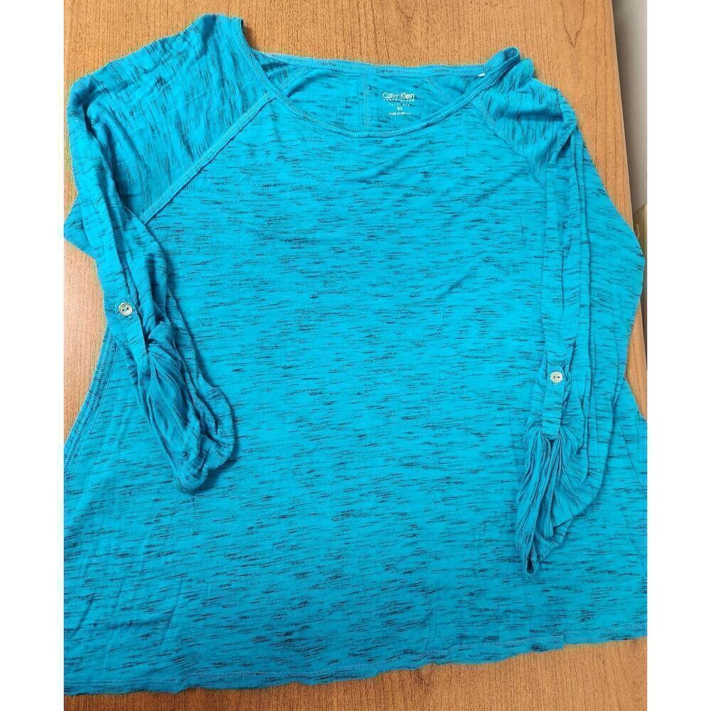 Calvin Klein Performance XL quick dry long sleeved top